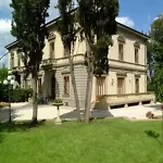 Aparthotel Michelangiolo Florence