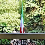 Michelangiolo Aparthotel 4*