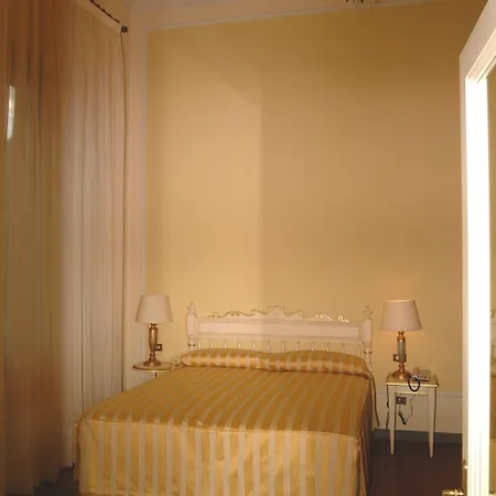 شقة فندقية Michelangiolo 4*