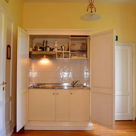 Michelangiolo شقة فندقية 4*